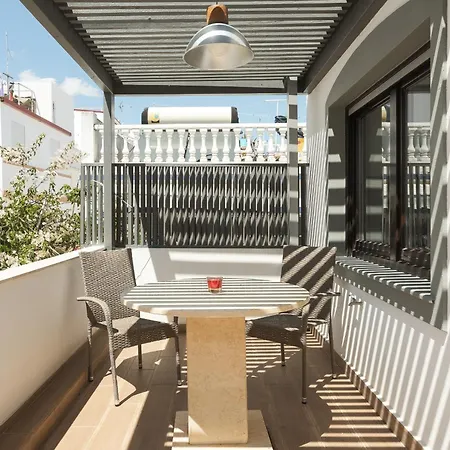 Apartmán Miral Beachside 5 - By Hd