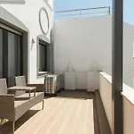 公寓 Miral Beachside 5 - By Hd